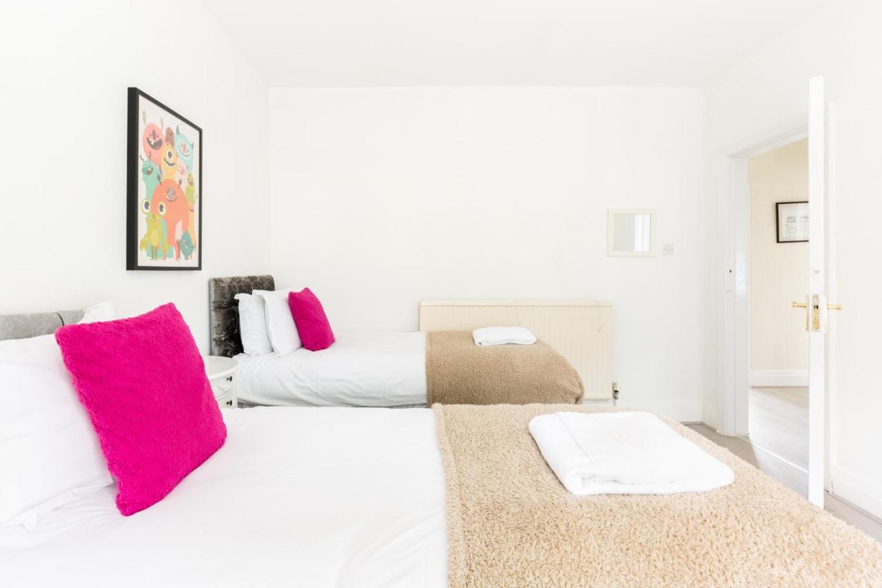 Beautiful 6 Bedroom House For 17 Guests Next To Edgbaston Stadium Birmingham Exteriér fotografie