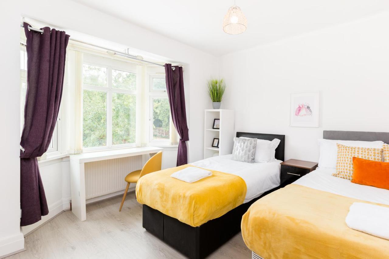 Beautiful 6 Bedroom House For 17 Guests Next To Edgbaston Stadium Birmingham Exteriér fotografie