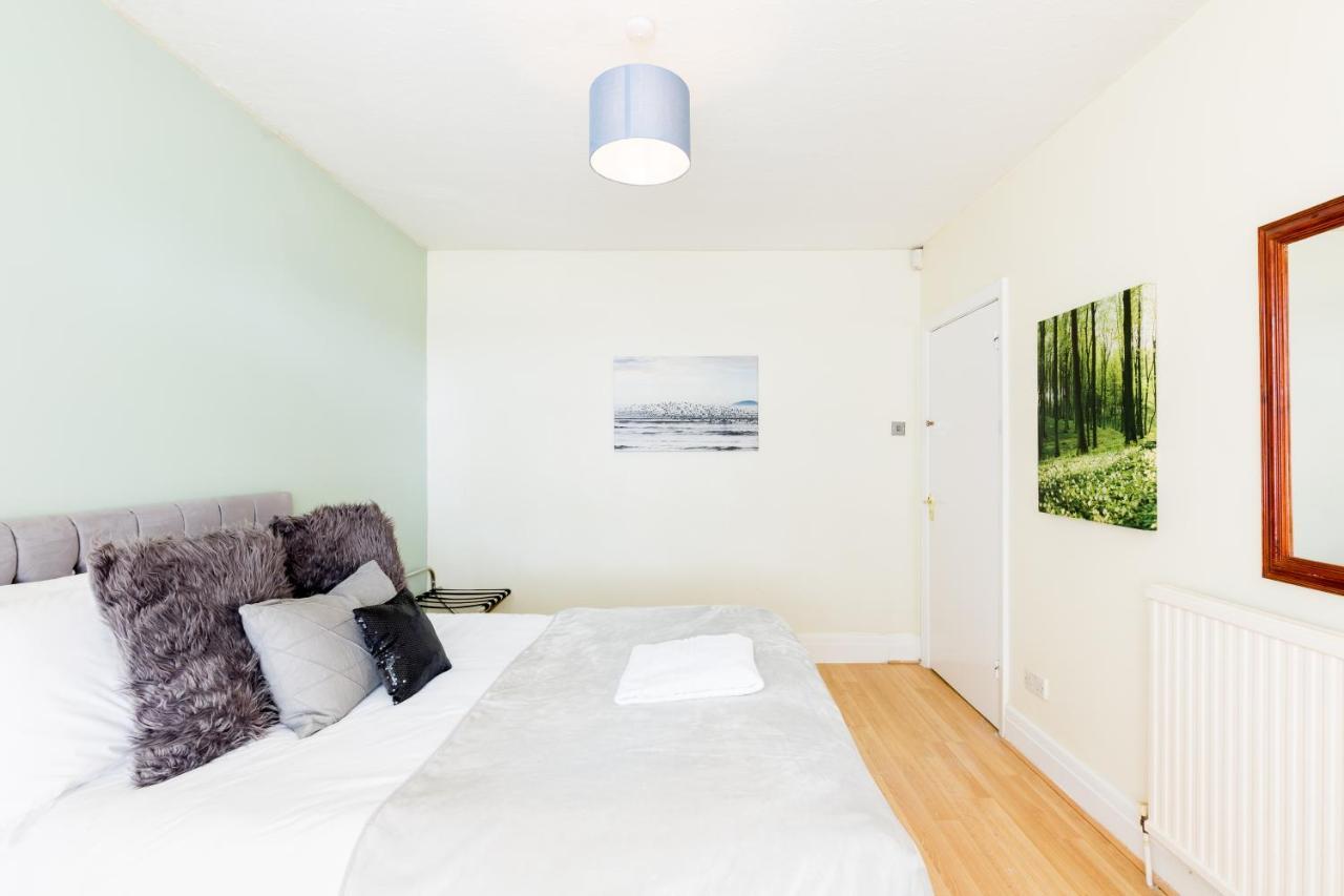 Beautiful 6 Bedroom House For 17 Guests Next To Edgbaston Stadium Birmingham Exteriér fotografie