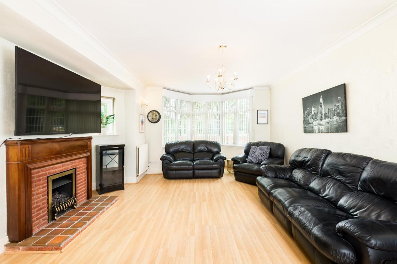Beautiful 6 Bedroom House For 17 Guests Next To Edgbaston Stadium Birmingham Exteriér fotografie